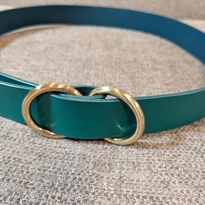 No brand belt vegan leather color green